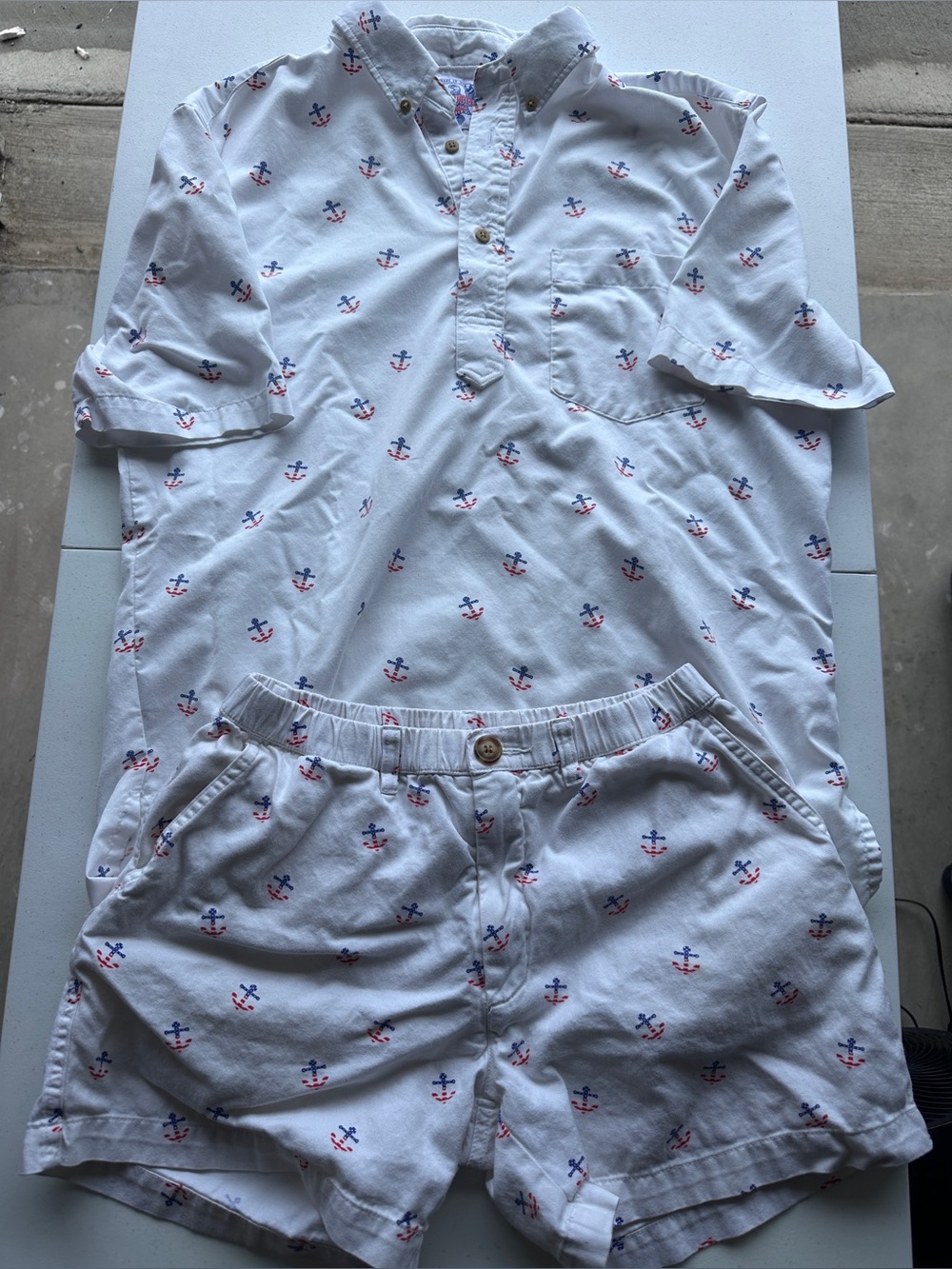 Chubbies Bundle of Men’s Matching Nutter Shirt & Originals Shorts 5.5”